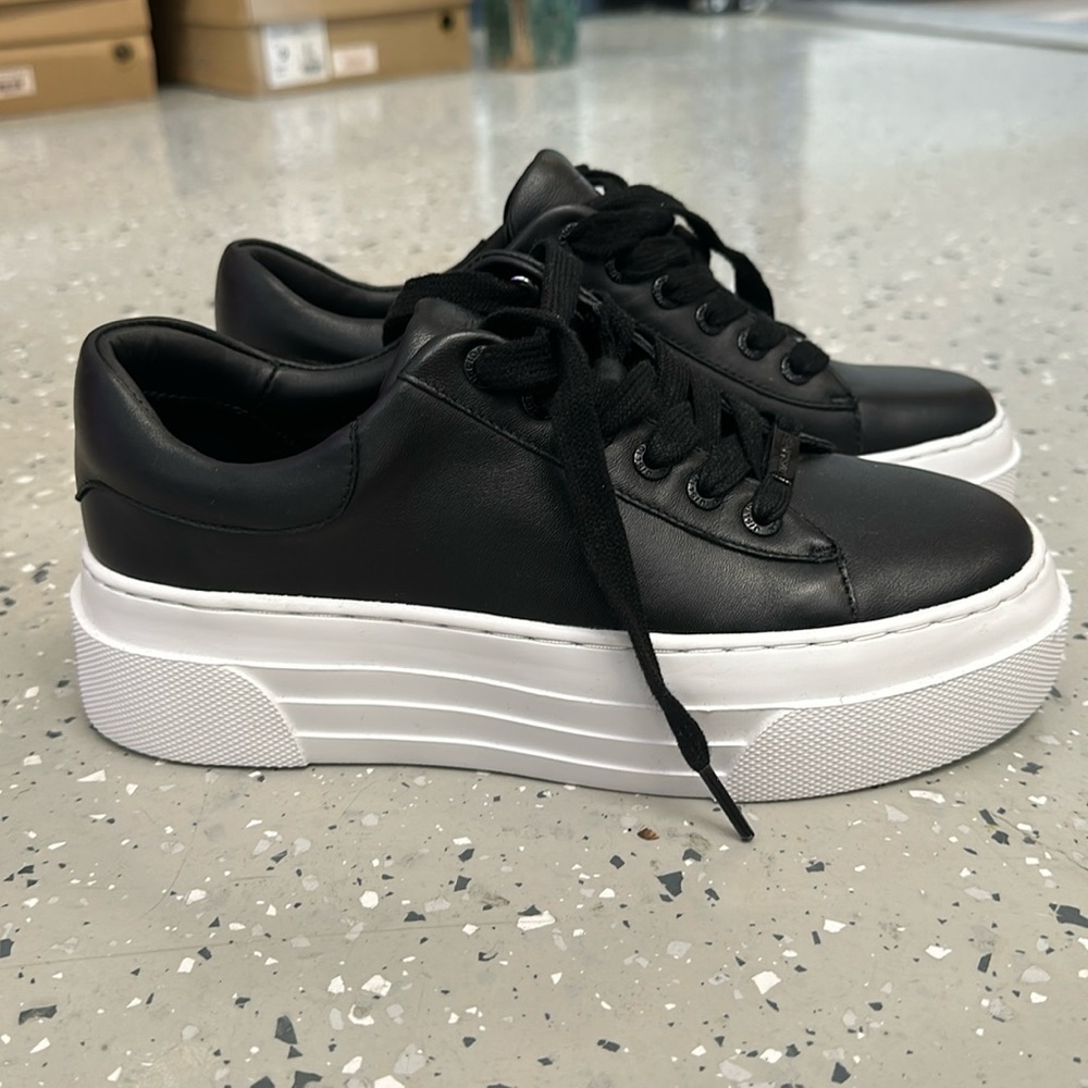 J Slides Amanda Sneaker NWT
